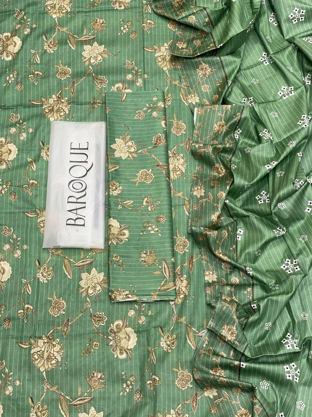 Green Digital Print Lawn 3-Piece Suit for Women